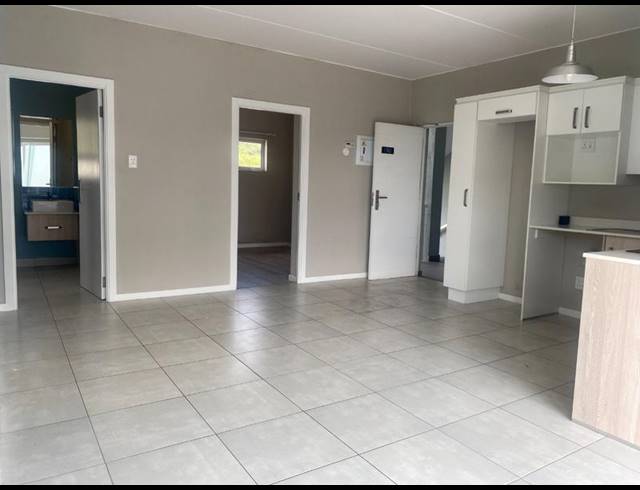 2 BEDROOM PROPERTY TO RENT IN PAULSHOF